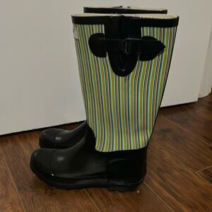 Rain boots